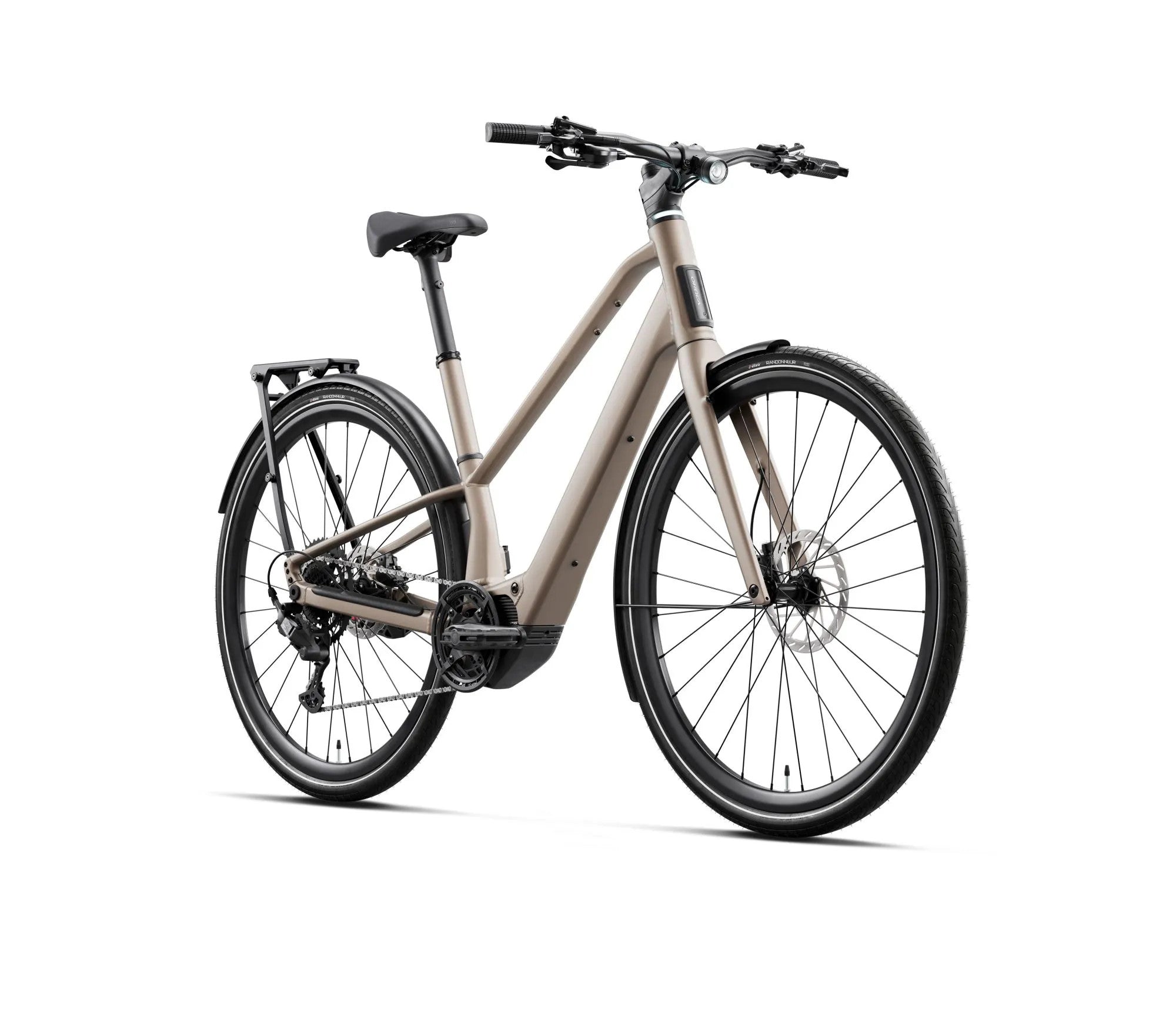 U379TTCC-WC-FRONT-CARPE_20