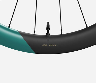front-02-oquo-rp50ltd-metallic-jade-matt